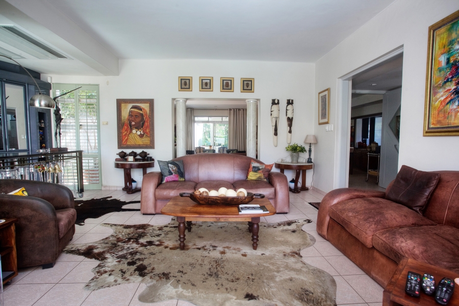 4 Bedroom Property for Sale in Summerstrand Eastern Cape